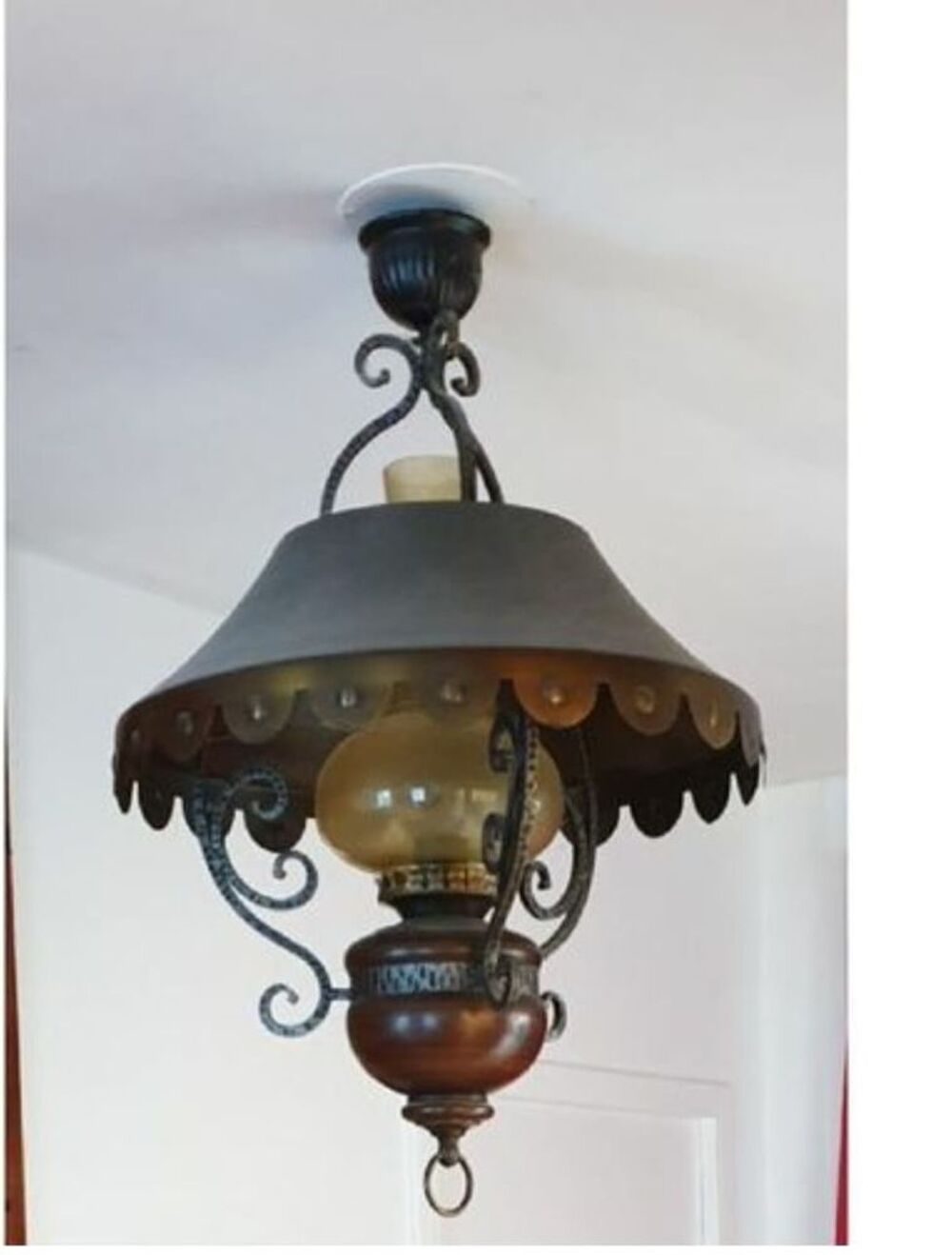 Lustre en bois et fer forg&eacute; lampe de belle qualit&eacute; bois mass Décoration