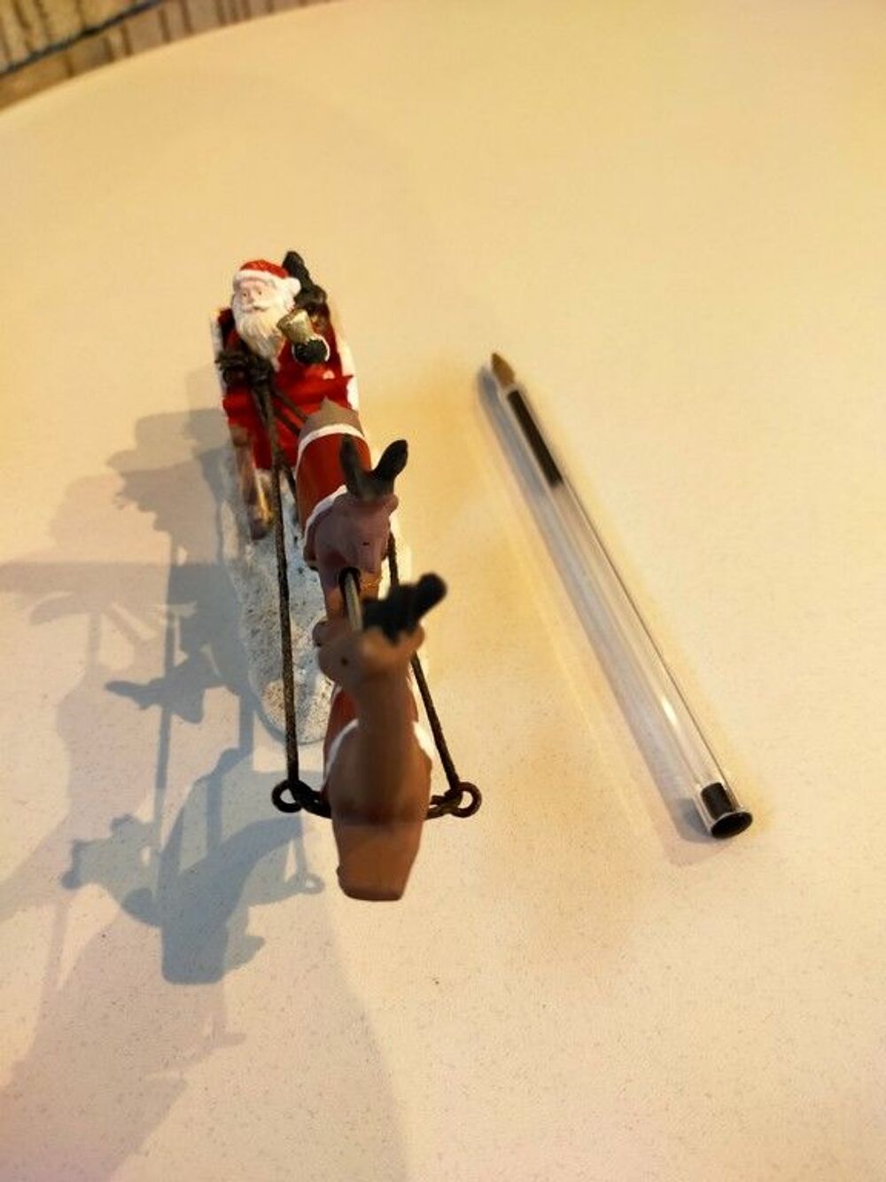 Le tra&icirc;neau du p&egrave;re No&euml;l pour la d&eacute;co
Décoration