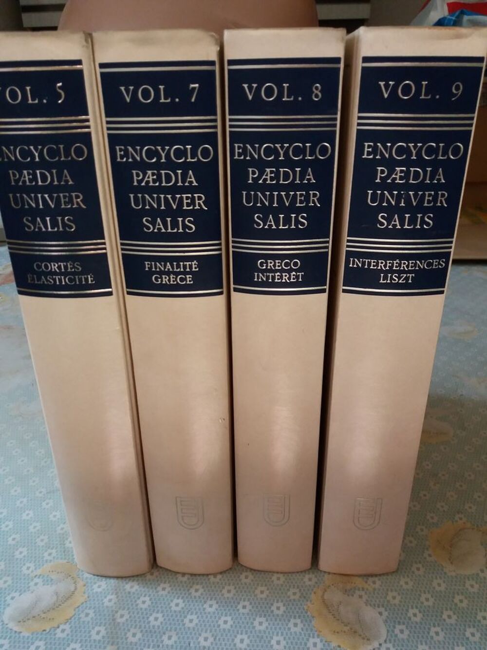 Encyclop&eacute;die Universalis Livres et BD