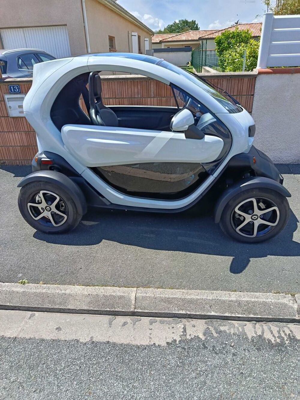 Twizy Intens Blanc 2022 occasion 81150 Terssac