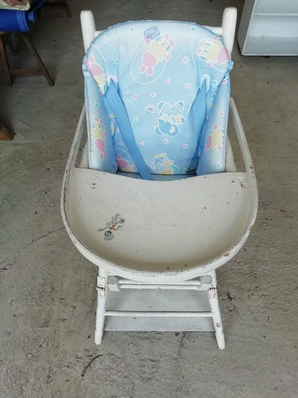 CHAISE DE BEBE Puriculture