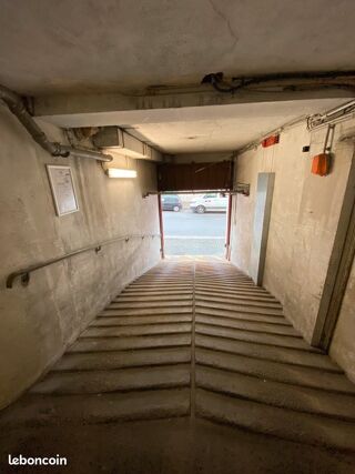  Parking / Garage � louer 12 m�