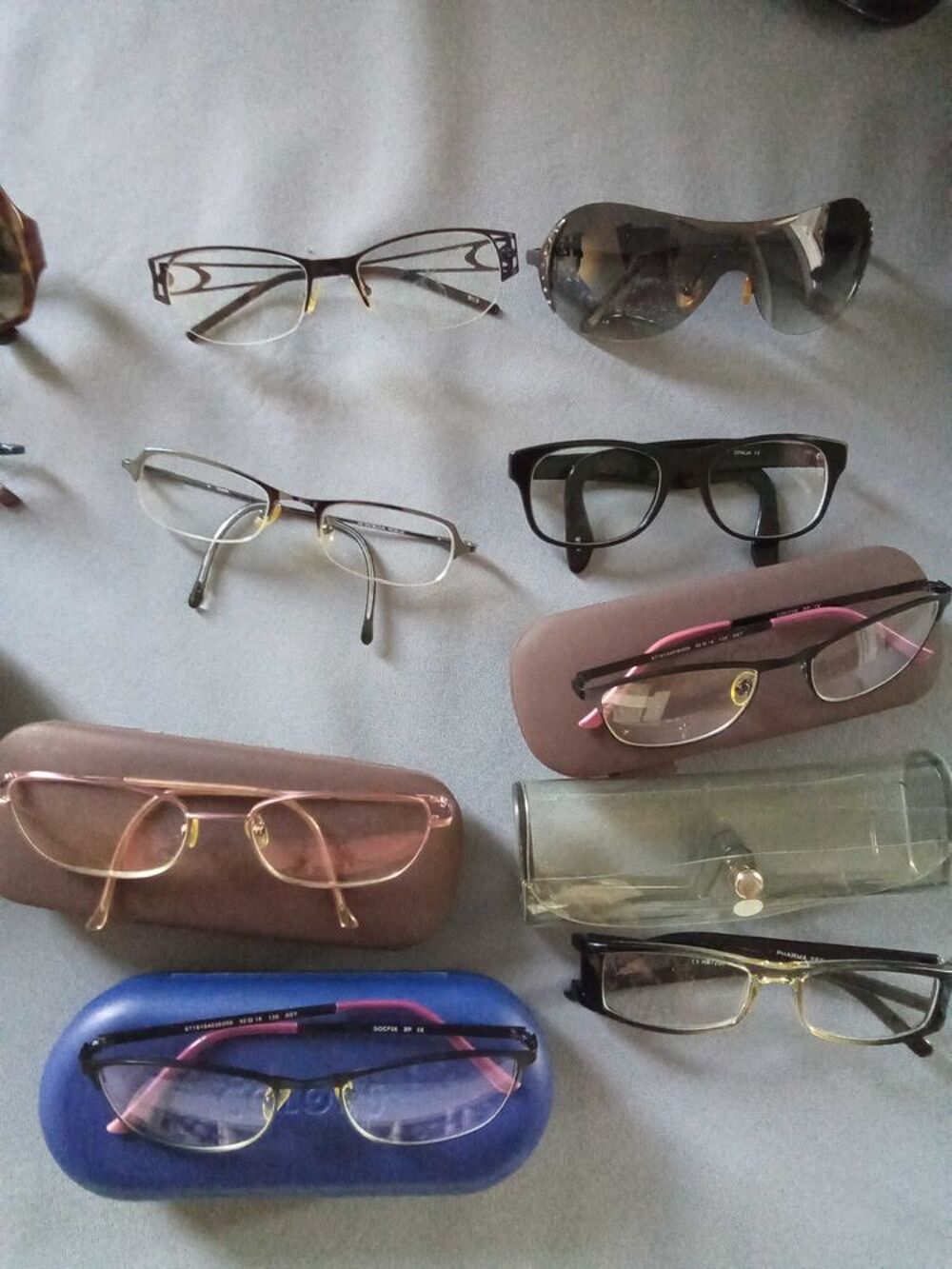 Paires de Lunettes Maroquinerie