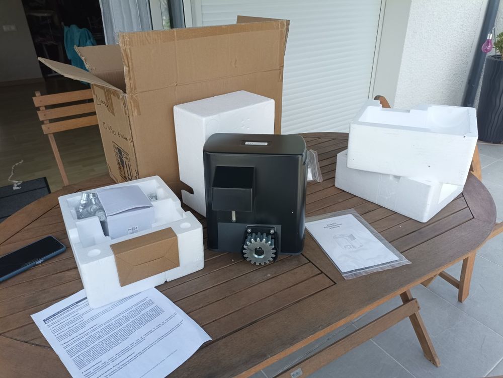 moteur portail coulissant Bricolage