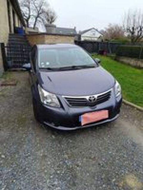 Annonce voiture Toyota Avensis 10200 