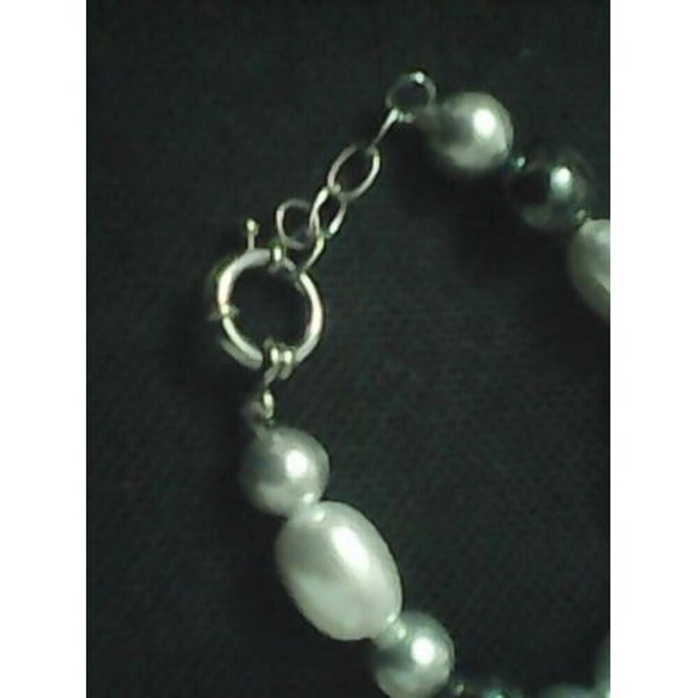 Bracelet acier fausses perles noires et blanches Bijoux et montres