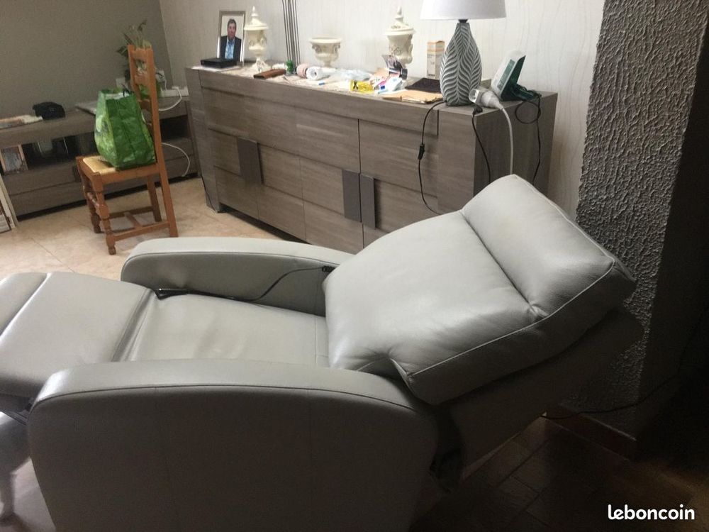 Fauteuil &eacute;lectrique relax multi-positions Meubles