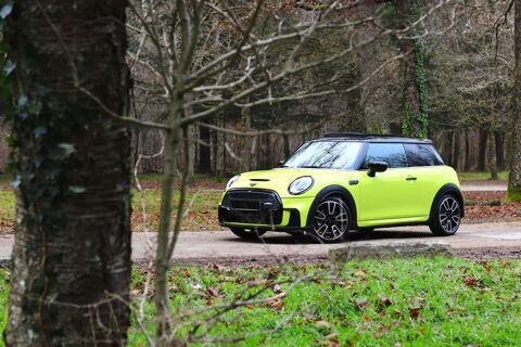 Mini Cooper S Hatch 3 Portes 178 ch DKG7 Finition John Cooper Works 2023 occasion Orl&eacute;ans 45000