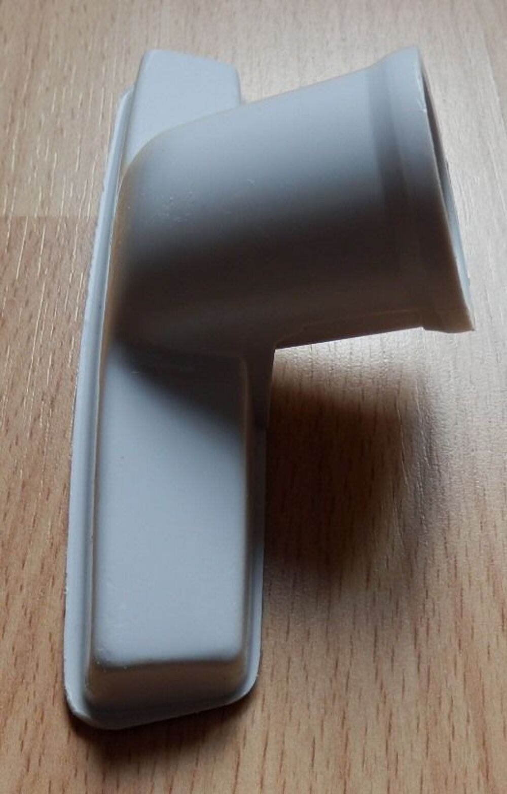 Aspirateur - Embout pour aspirateur Gris : Tr&egrave;s bon &eacute;tat Electroménager