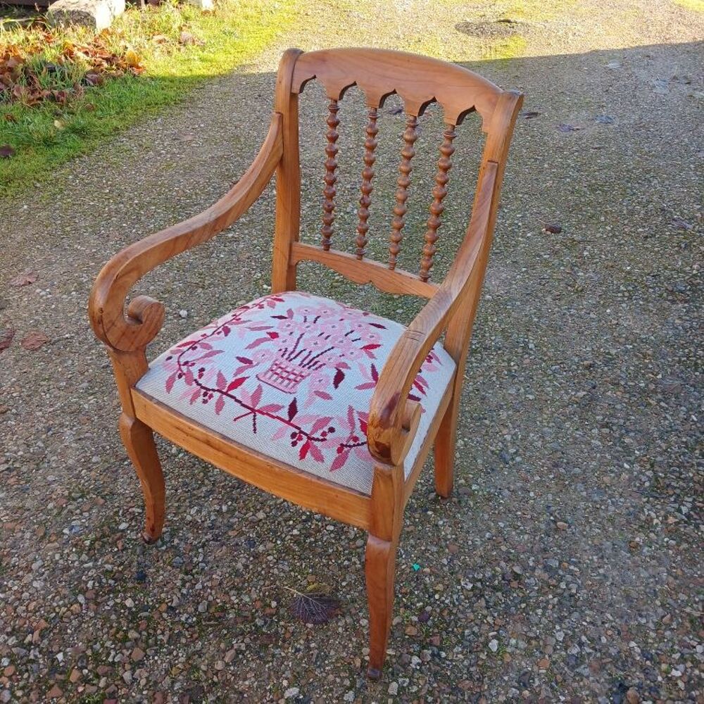 fauteuil ancien tissu &amp; bois Meubles