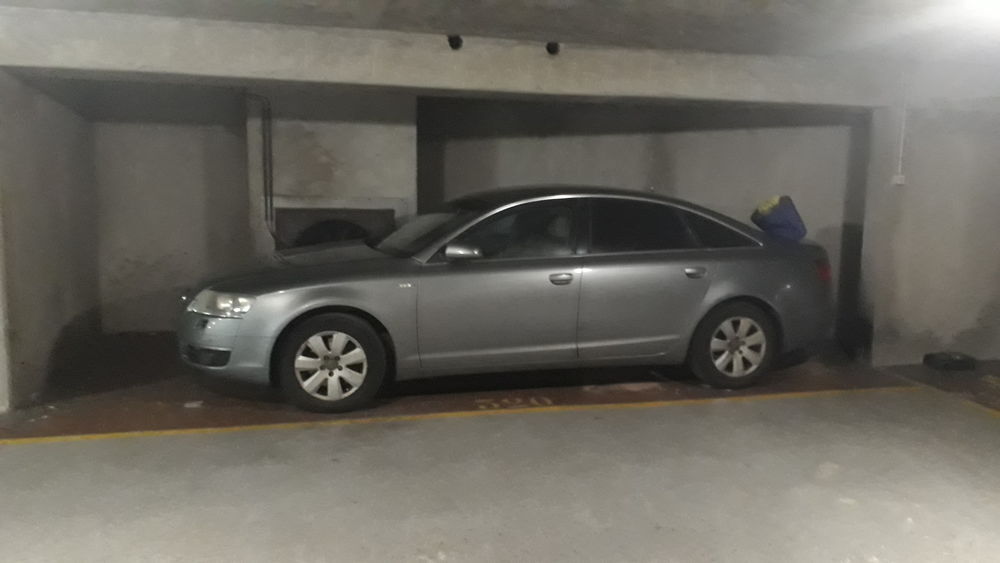 Location Parking/Garage PARKING COUVERT Issy-les-moulineaux