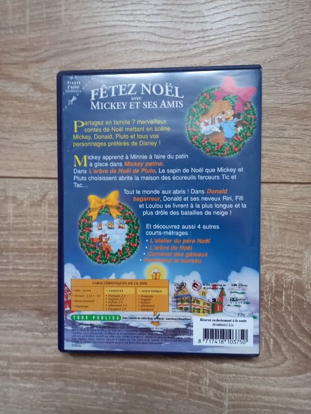 DVD F&ecirc;ter No&euml;l avec Mickey et ses amis DVD et blu-ray
