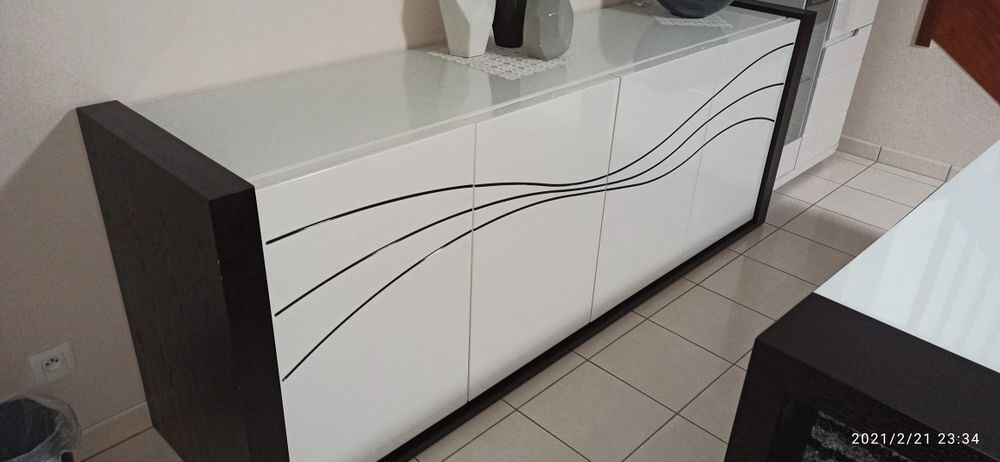 Buffet Mobilier de France noir et blanc laqu&eacute; Meubles