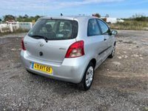 Yaris 1.0 - 69 VVT-i Luna 2006 occasion 34000 Montpellier