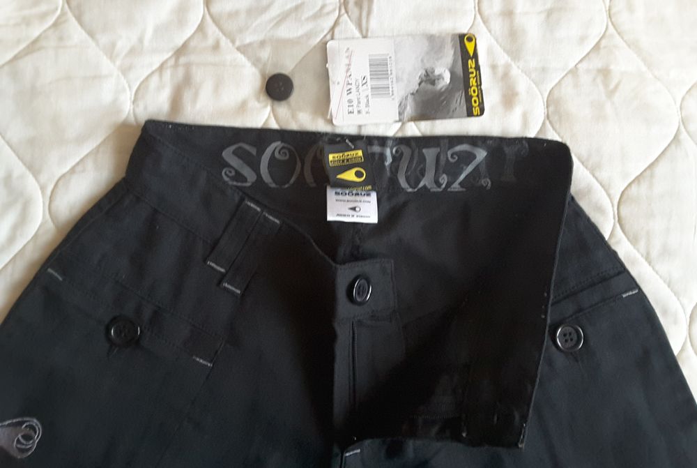 Pantalon noir femme - So&ouml;ruz - XS neuf Vêtements