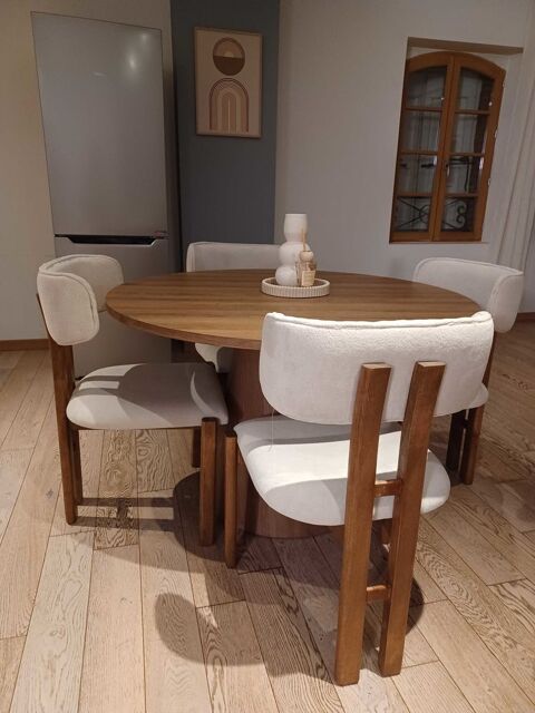 Table + 4 chaises Giroussens (81)