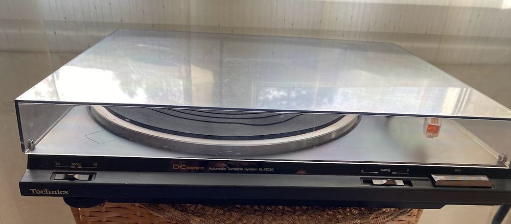 Platine de disque Thomson vintage CD et vinyles