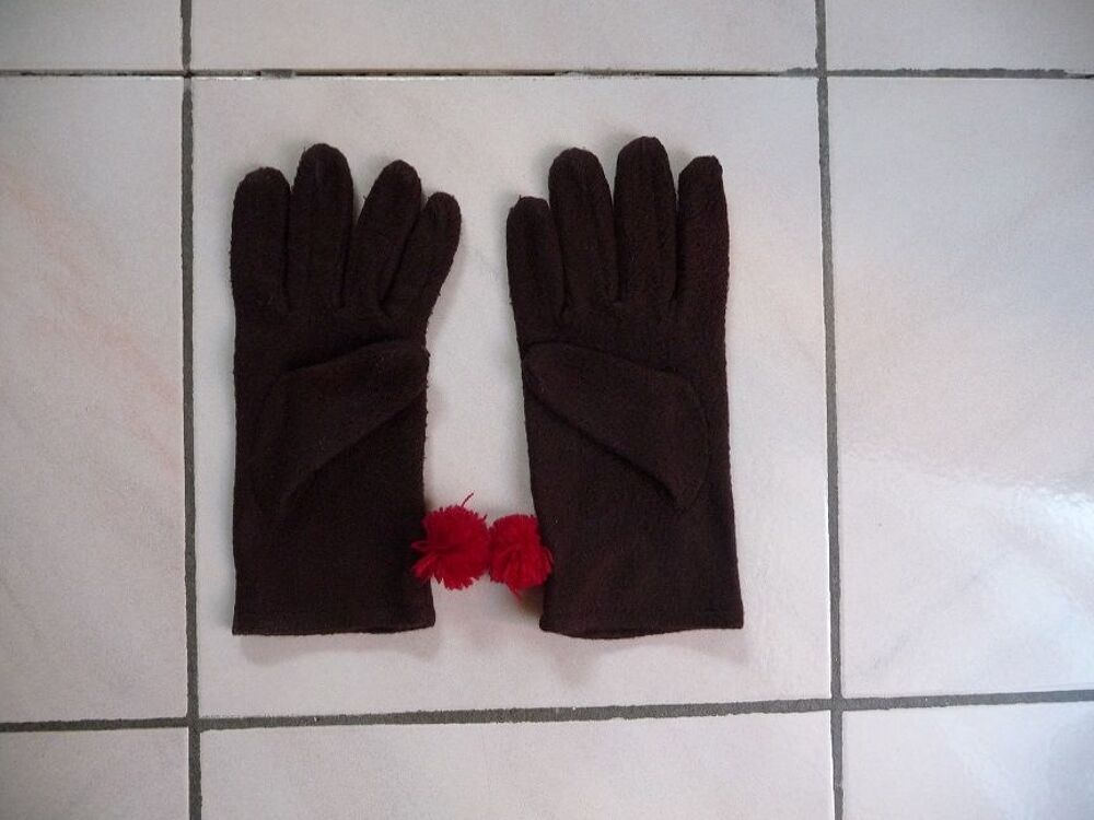 Echarpe rouge + Gants marrons - NEUFS Vêtements