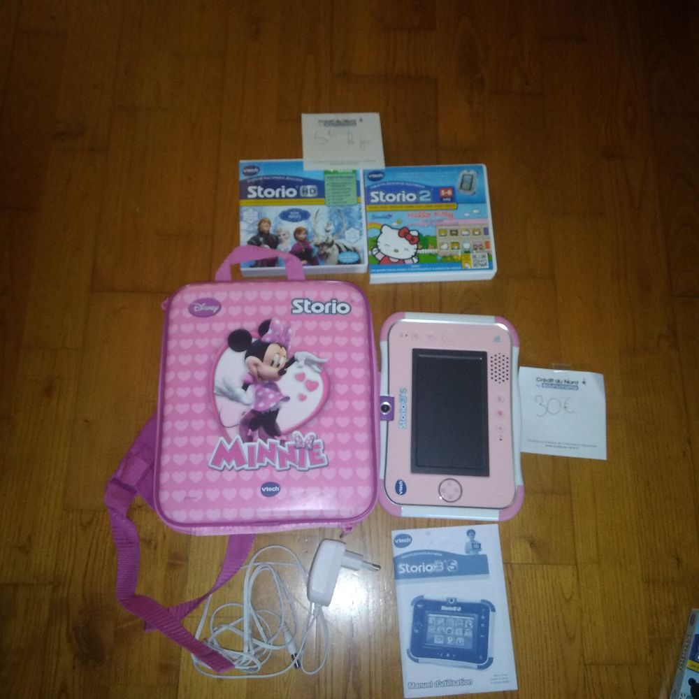 CONSOLE STORIO 3 S V TECH 30€ JEUX 5 € CHAQUE Jeux / jouets