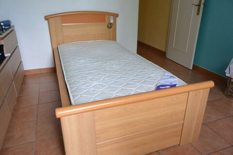 lit  ado marque gautier avec sommier et matelas 0 Le Pradet (83)