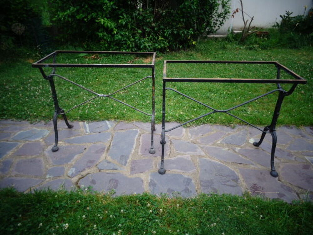 LOT ou &agrave; L'UNITE -- Deux Ossatures " Table de bistrot " Bricolage