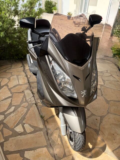Scooter PEUGEOT 2010 occasion B&eacute;ziers 34500