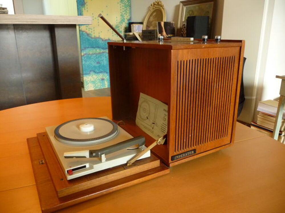 Philips poste radio - tourne disque IMPERATOR 