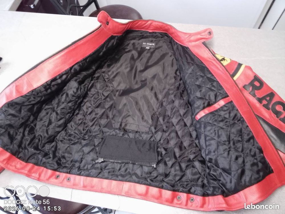 Blouson moto ferrari Racing taille XL en tr&egrave;s bon &eacute;tat Sports