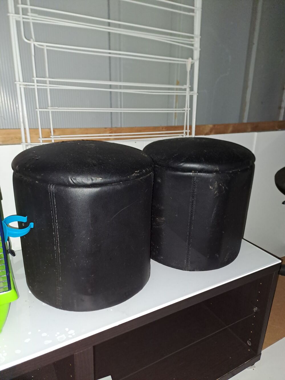 Lot de 2 poufs Meubles