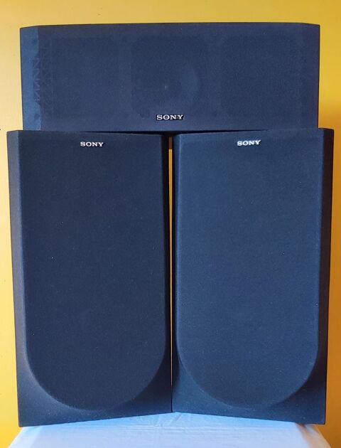 Lot de trois enceintes SONY 70 Anduze (30)