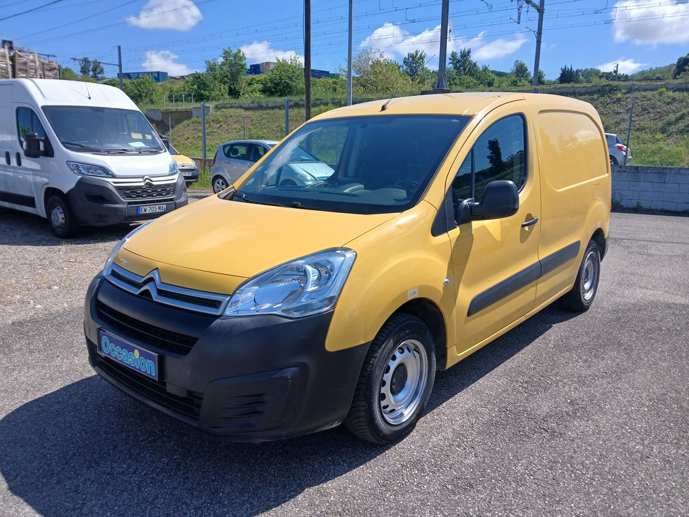 Berlingo BERLINGO M BLUEHDI 75 CLUB 2018 occasion 69360 Ternay