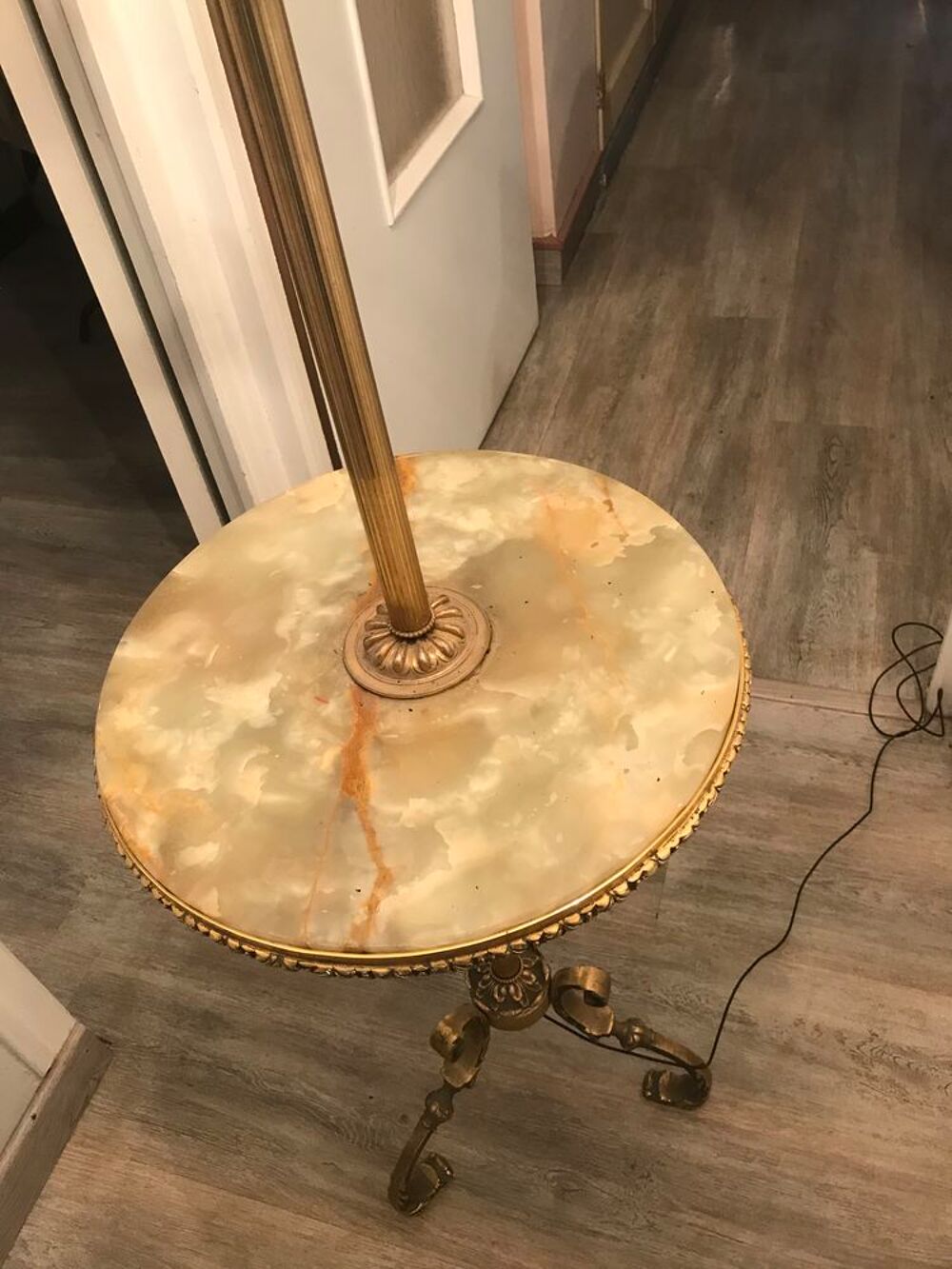 Lampadaire en bronze et marbre Décoration