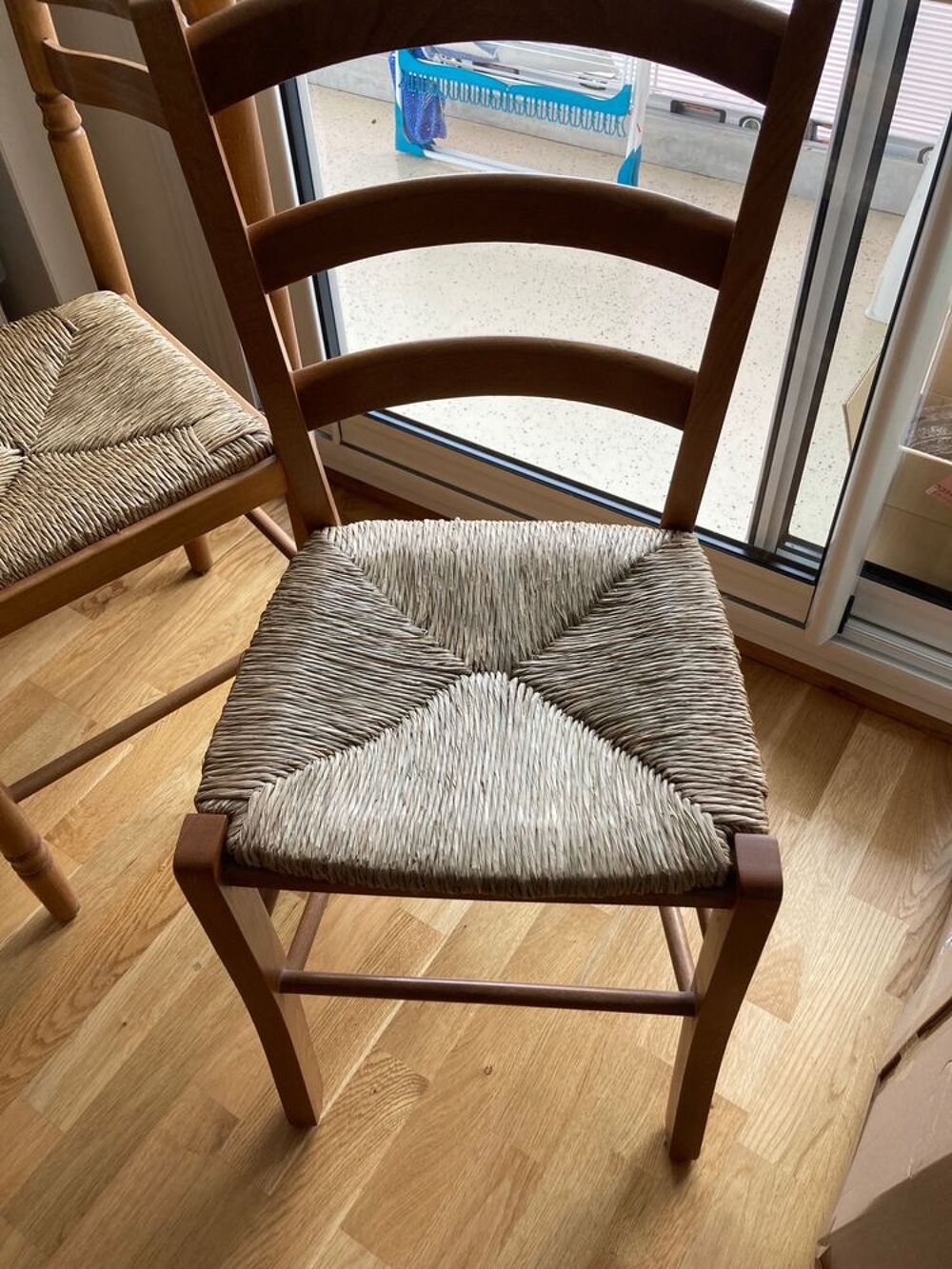 6 chaises en h&ecirc;tre fond tressage v&eacute;g&eacute;tal Meubles