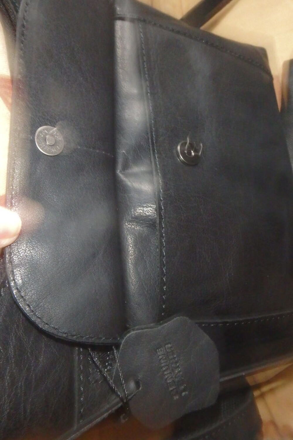 Spikes &amp; Sparrow Bronco Elien Sac bandouli&egrave;re cuir finement Maroquinerie
