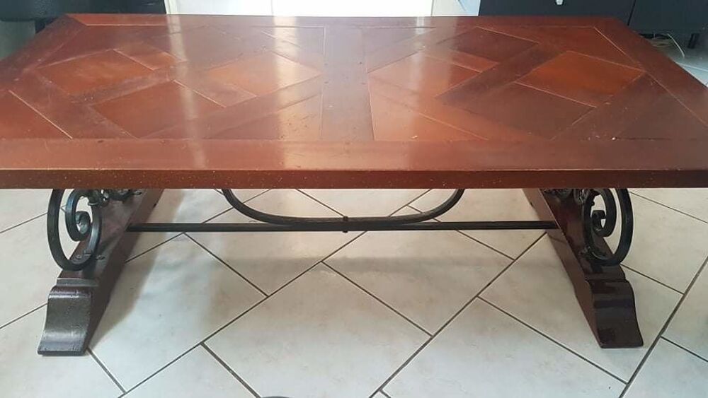 Table de salon merisier Meubles