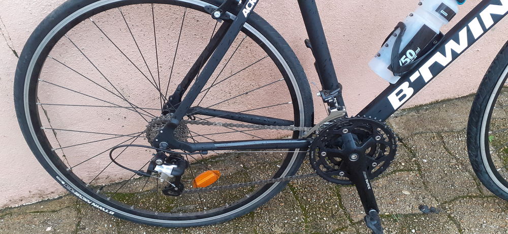 VELO ROUTE BTWIN Vélos