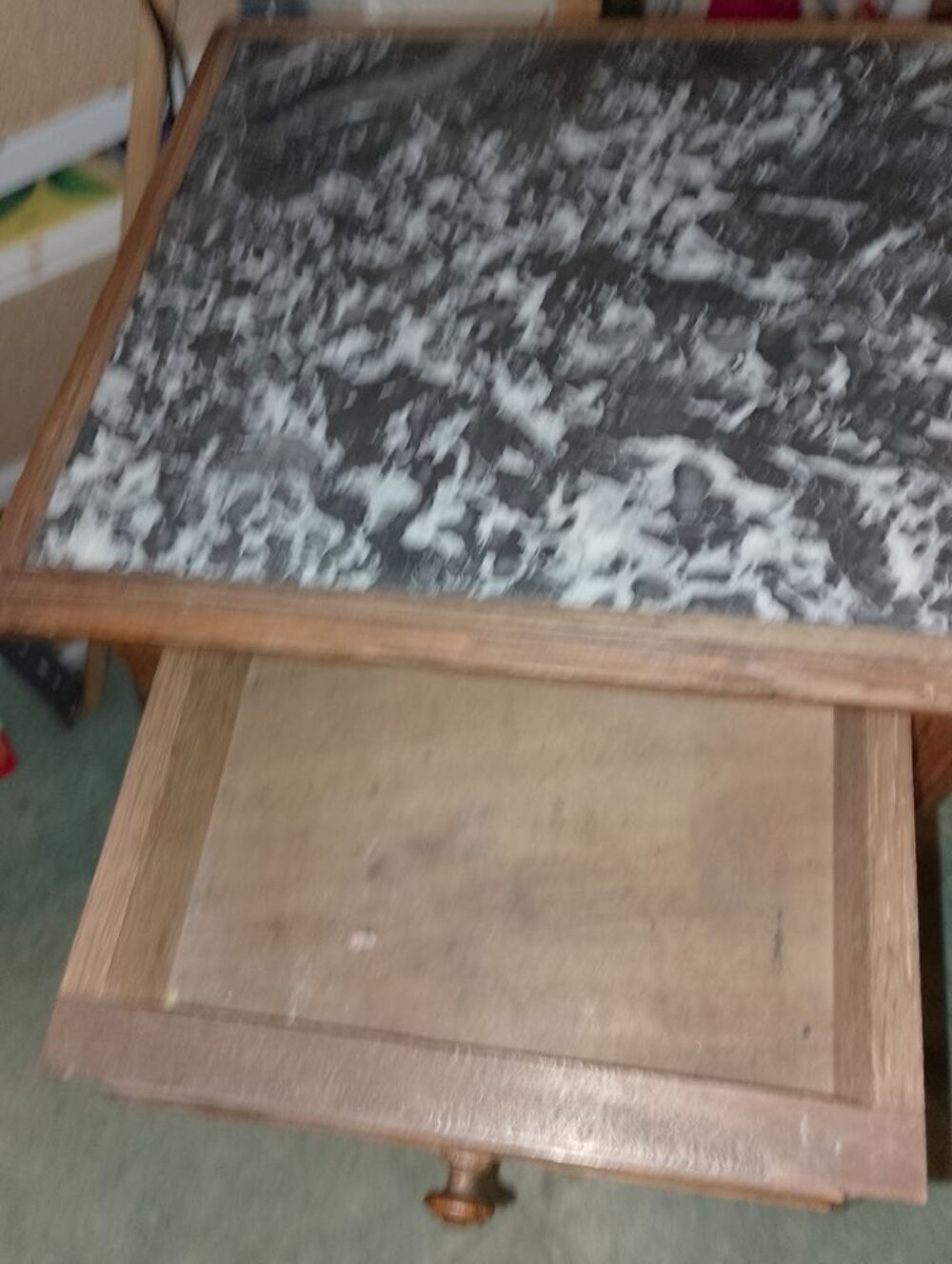 2table d enuit Meubles