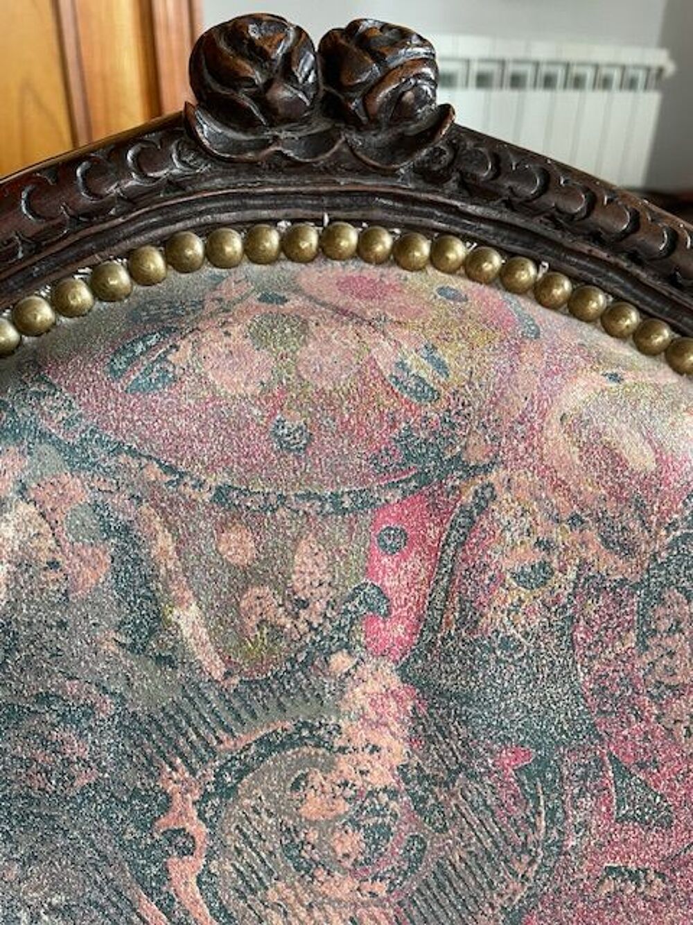 Lot de 2 Fauteuils cabriolets de style Louis XVI
Meubles