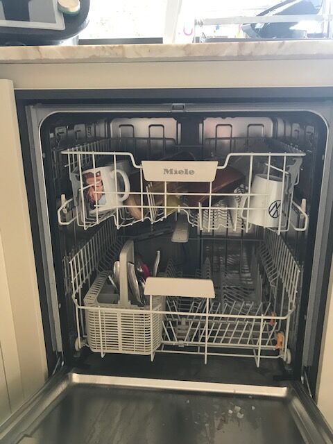lave vaisselle MIELE 5150 VI NEUF 800 Mougins (06)