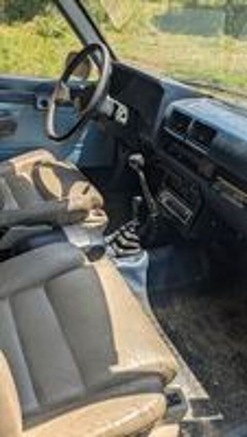 Hilux HILUX MC'11 CHASSIS CABINE 2.5L 144 D-4D 4x4 BASE 1986 occasion 73340 La Motte-en-Bauges
