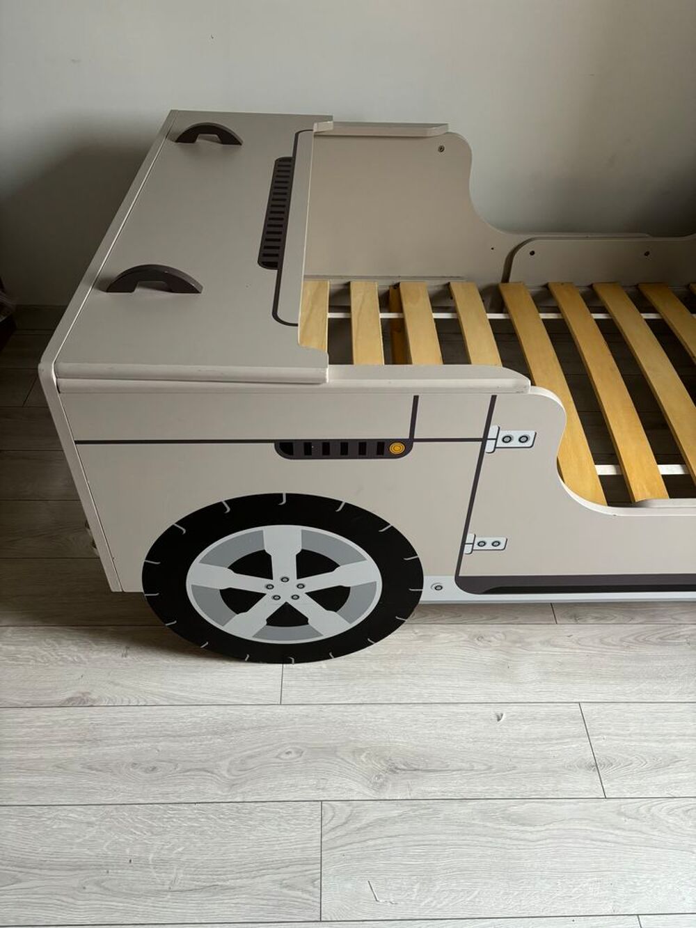 Lit voiture gris JEEP enfant gar&ccedil;on Mobilier enfants