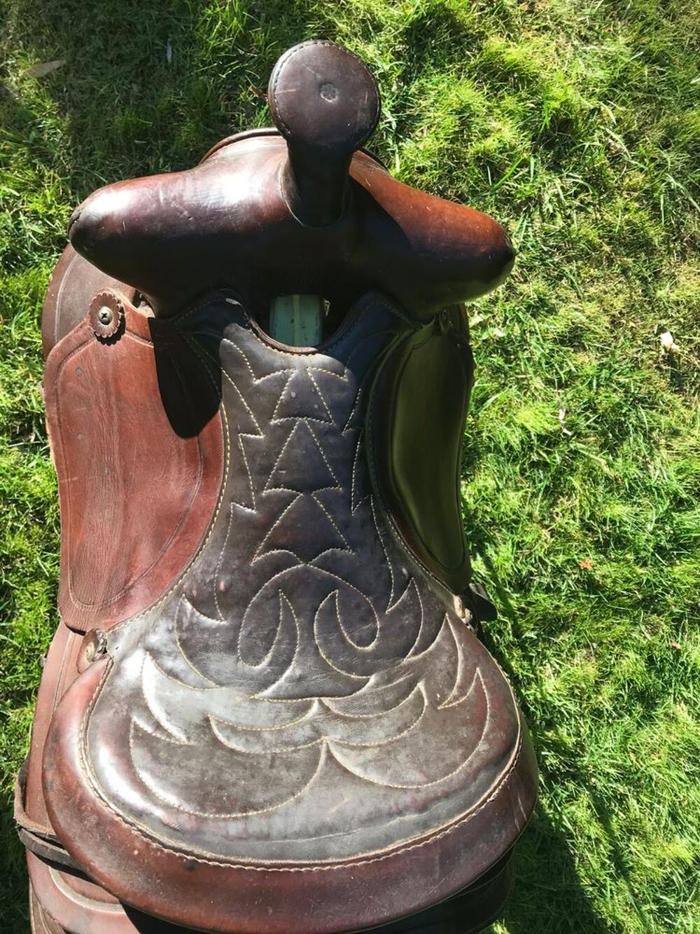 A SAISIR SELLE SIMCO western Sports