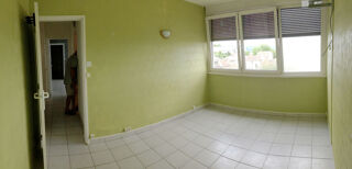  Appartement à louer 3 pièces 57 m²