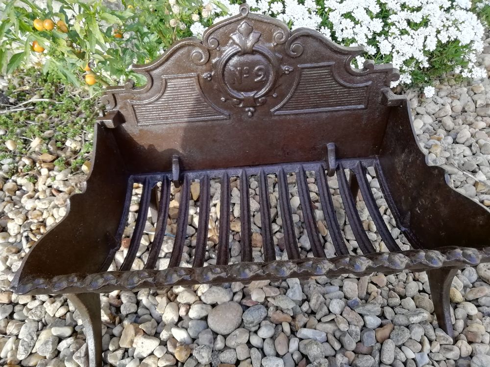 PORTE BUCHES ANCIEN FONTE berceau grille Dcoration