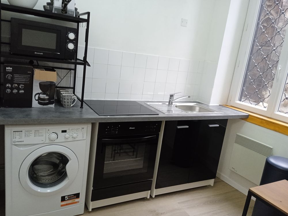 Location Appartement Joli T2 étudiant 34 m² (centre ville) Saint-Étienne
