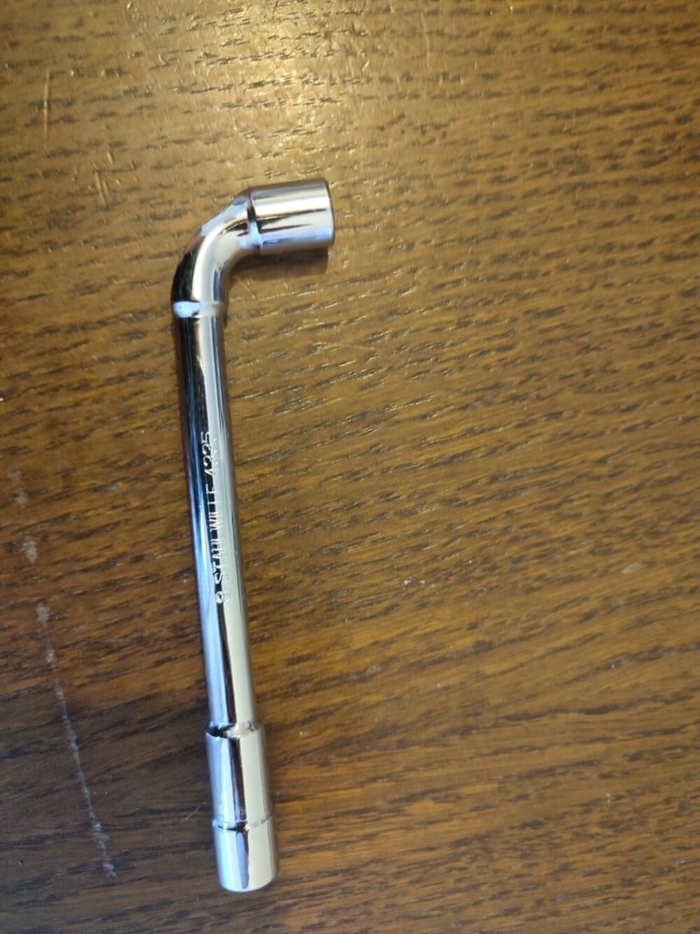 cl&eacute; a pipe 6x12 pans taille 8
stahlwille Bricolage