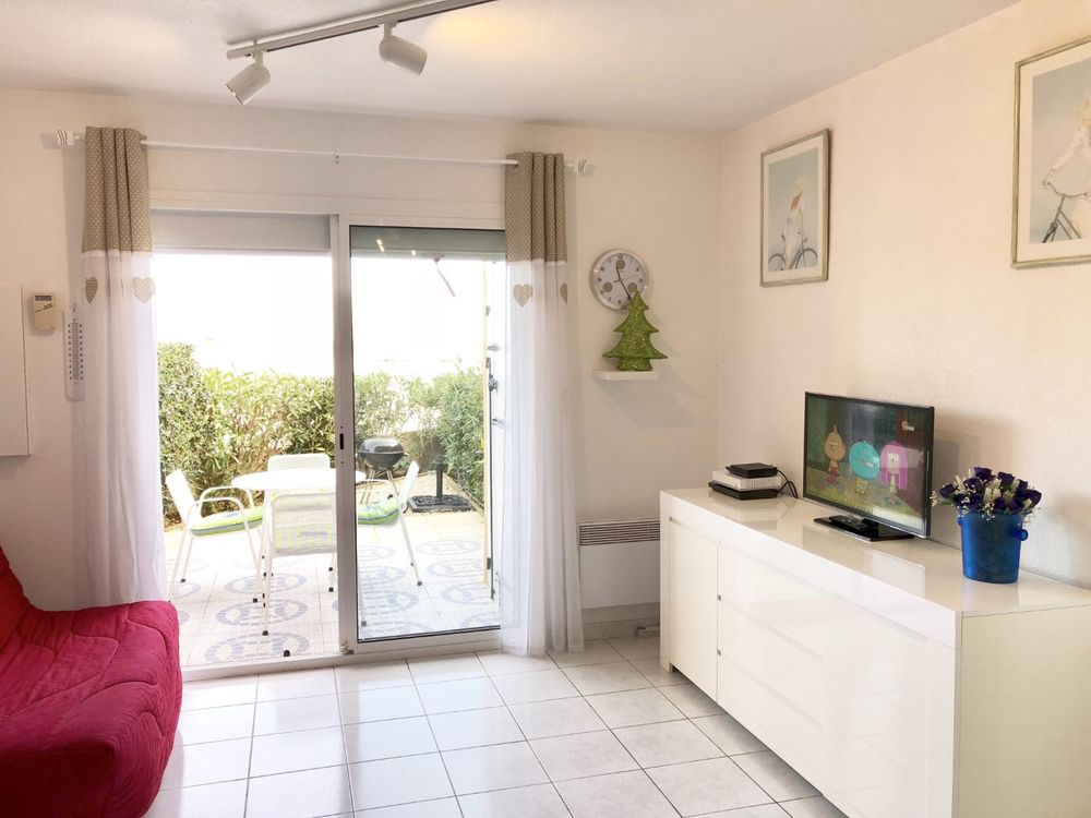   BARCARESA-VILLA VUE MER  ACCÈS DIRECT PISCINE MER  Vacances  / Offres de location 