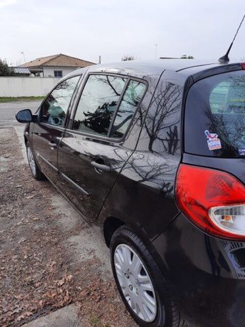 Renault clio iii 1.2 16V 75