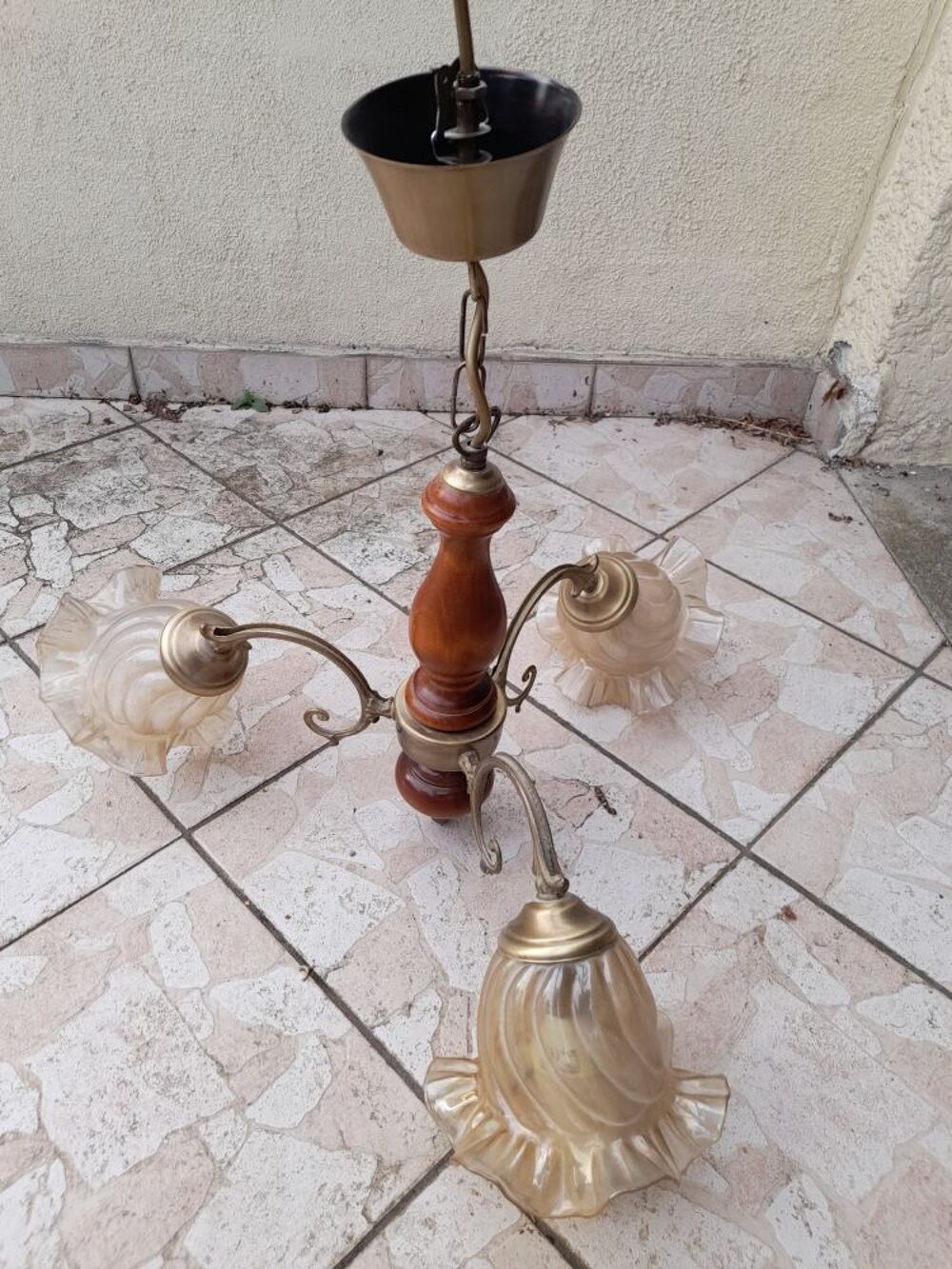 lustre avec 3 lumi&egrave;res Décoration