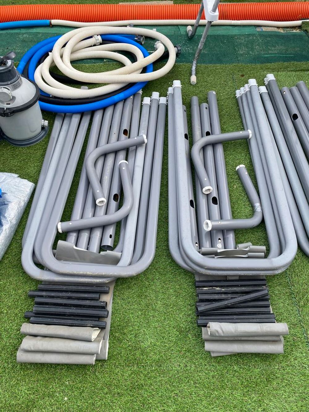 Piscine INTEX hors sol avec accessoires Jardin